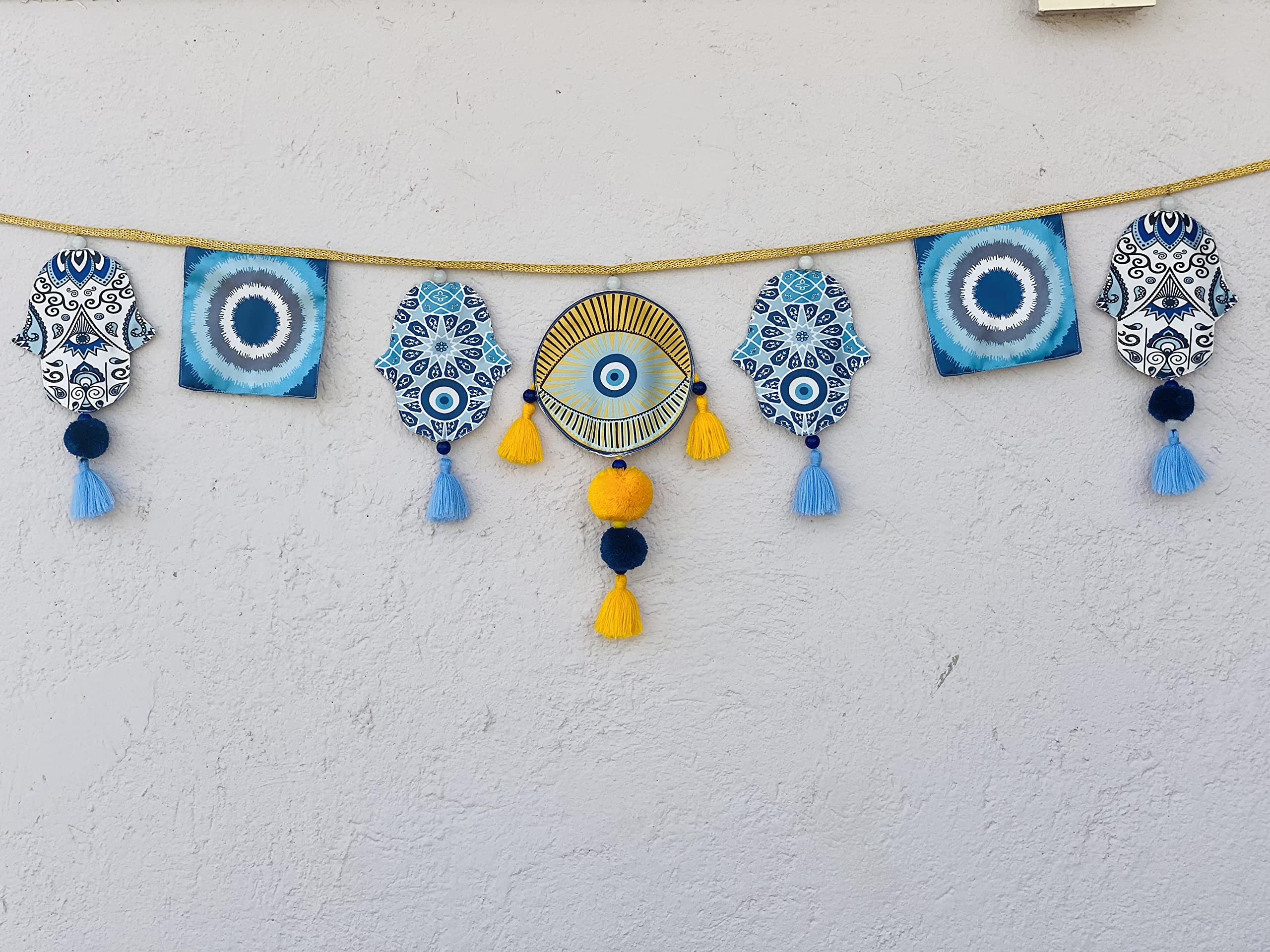 SeasonSphere handcrafted toran close-up